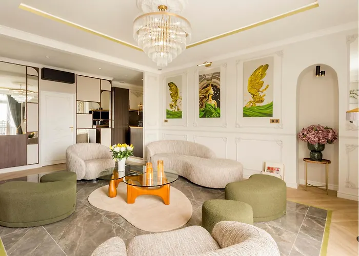 Appartamento Merveil Signature Hoche - Eiffel Tower View