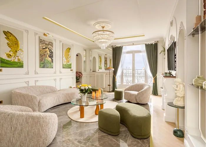 Merveil Signature Hoche - Eiffel Tower View Parigi