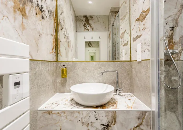 Appartamento Merveil Signature Hoche - Eiffel Tower View