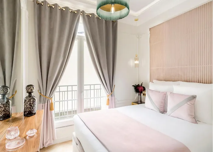 Merveil Signature Hoche - Eiffel Tower View Appartamento