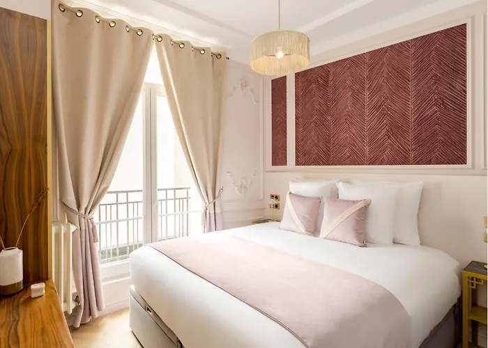 Appartamento Merveil Signature Hoche - Eiffel Tower View Parigi